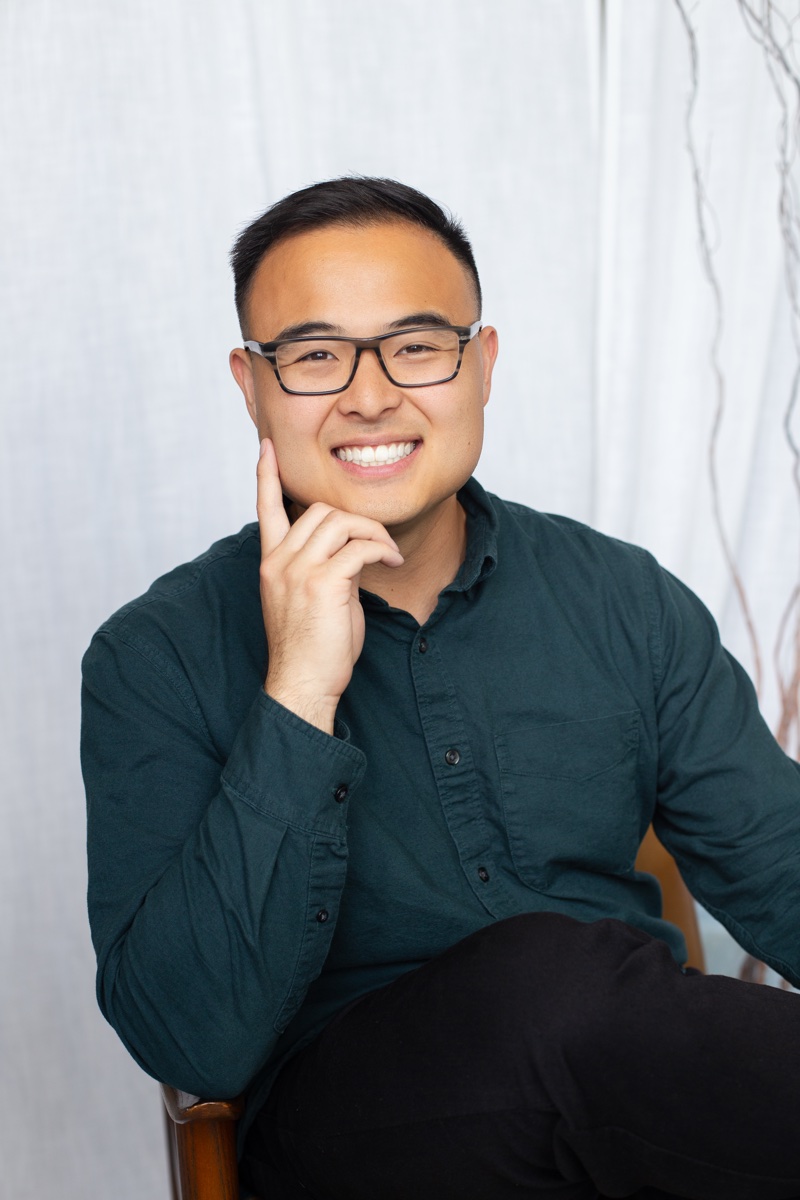 Brandon Liu, psychotherapist and EFCT-certified couples therapist at BeyondBleu